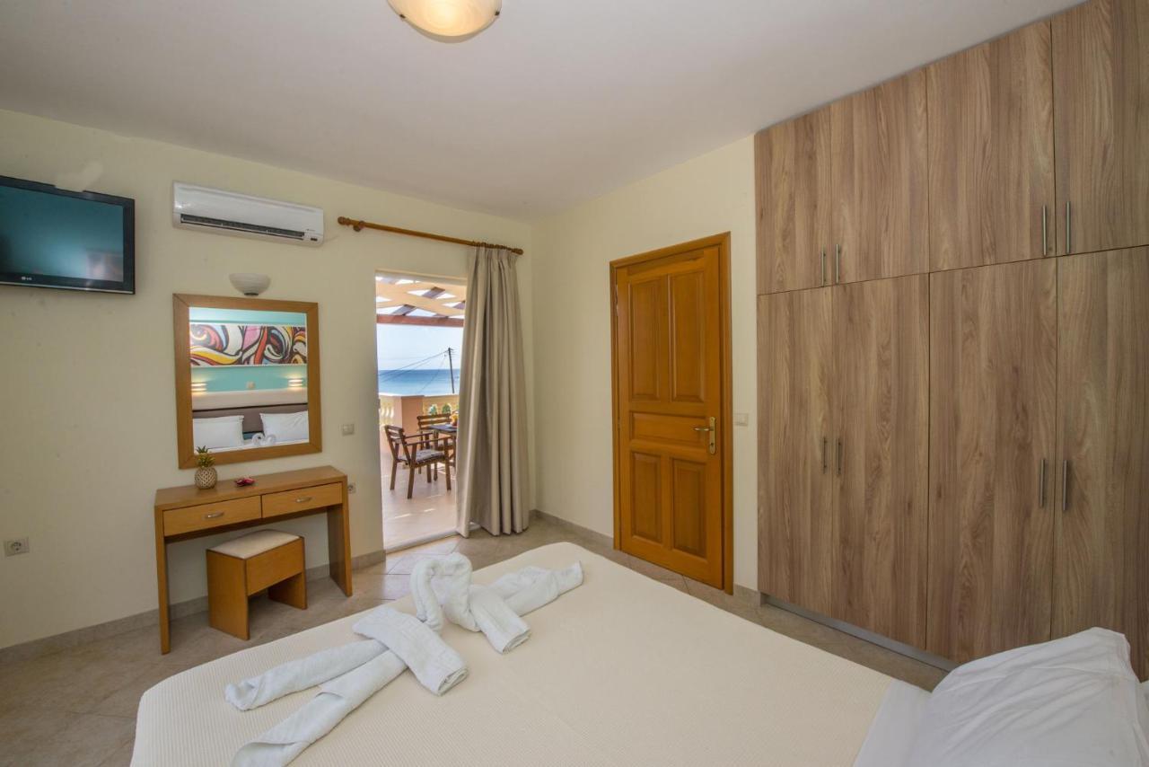 Villas Porto Odysseas Afionas Corfu エクステリア 写真