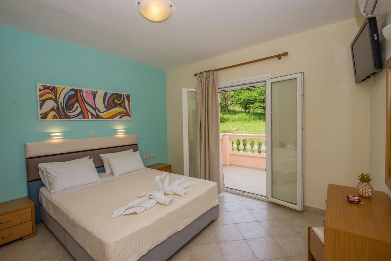 Villas Porto Odysseas Afionas Corfu エクステリア 写真